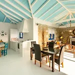 Mani House فيلة Kotronion (West Mani)