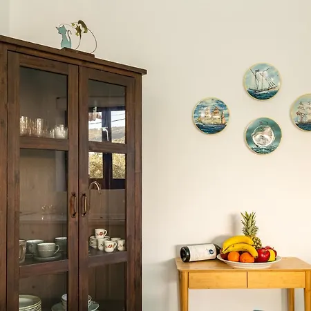 Mani House Villa *