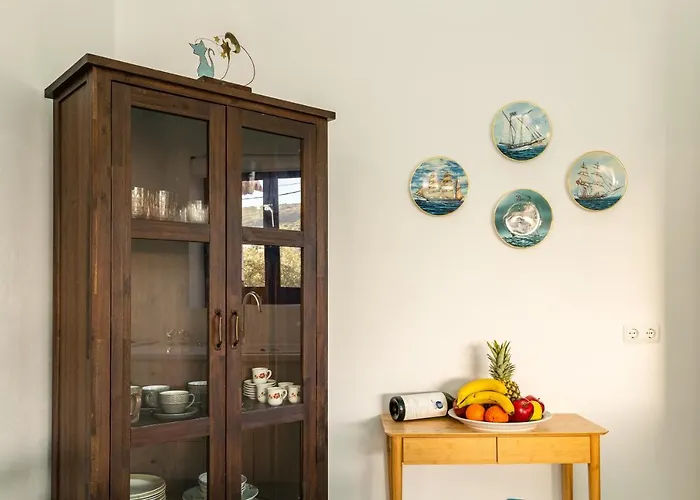 Mani House Villa *