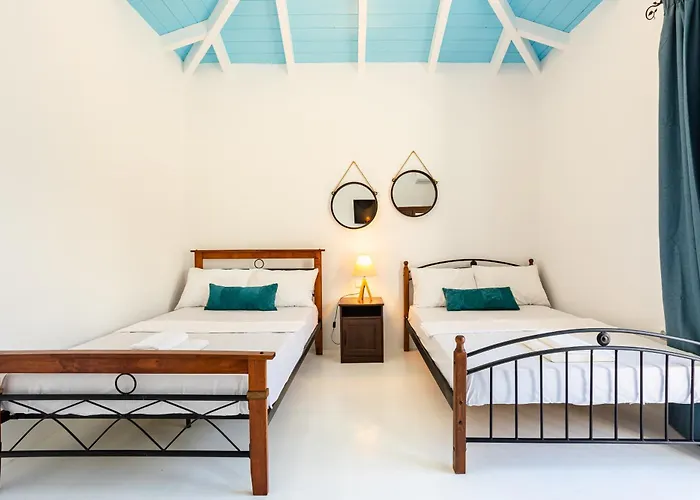 Mani House Villa *